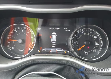 2015 Jeep Cherokee Trailhawk from USA, damaged, VIN 1C4PJMBS5FW717114